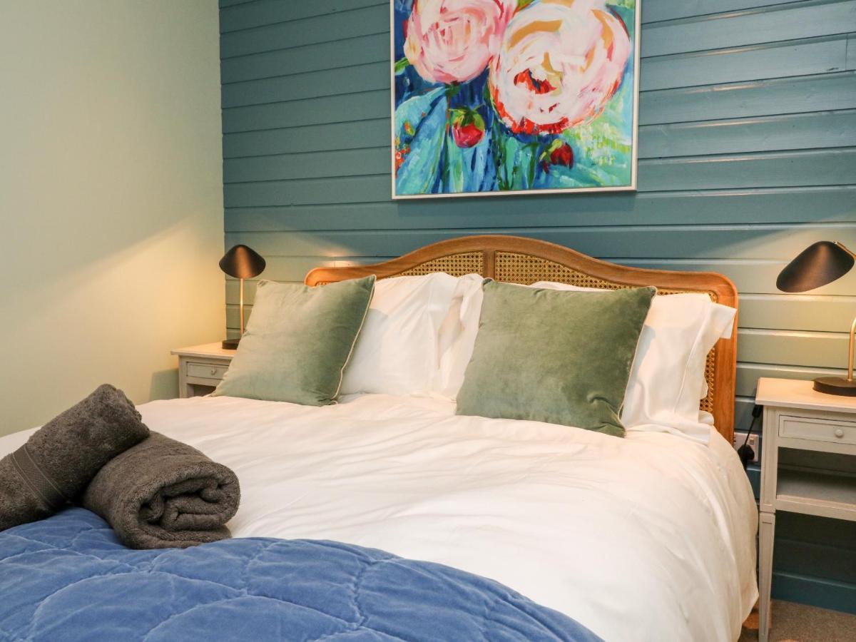 1 Cheyne Beach Apartments Ilfracombe Extérieur photo